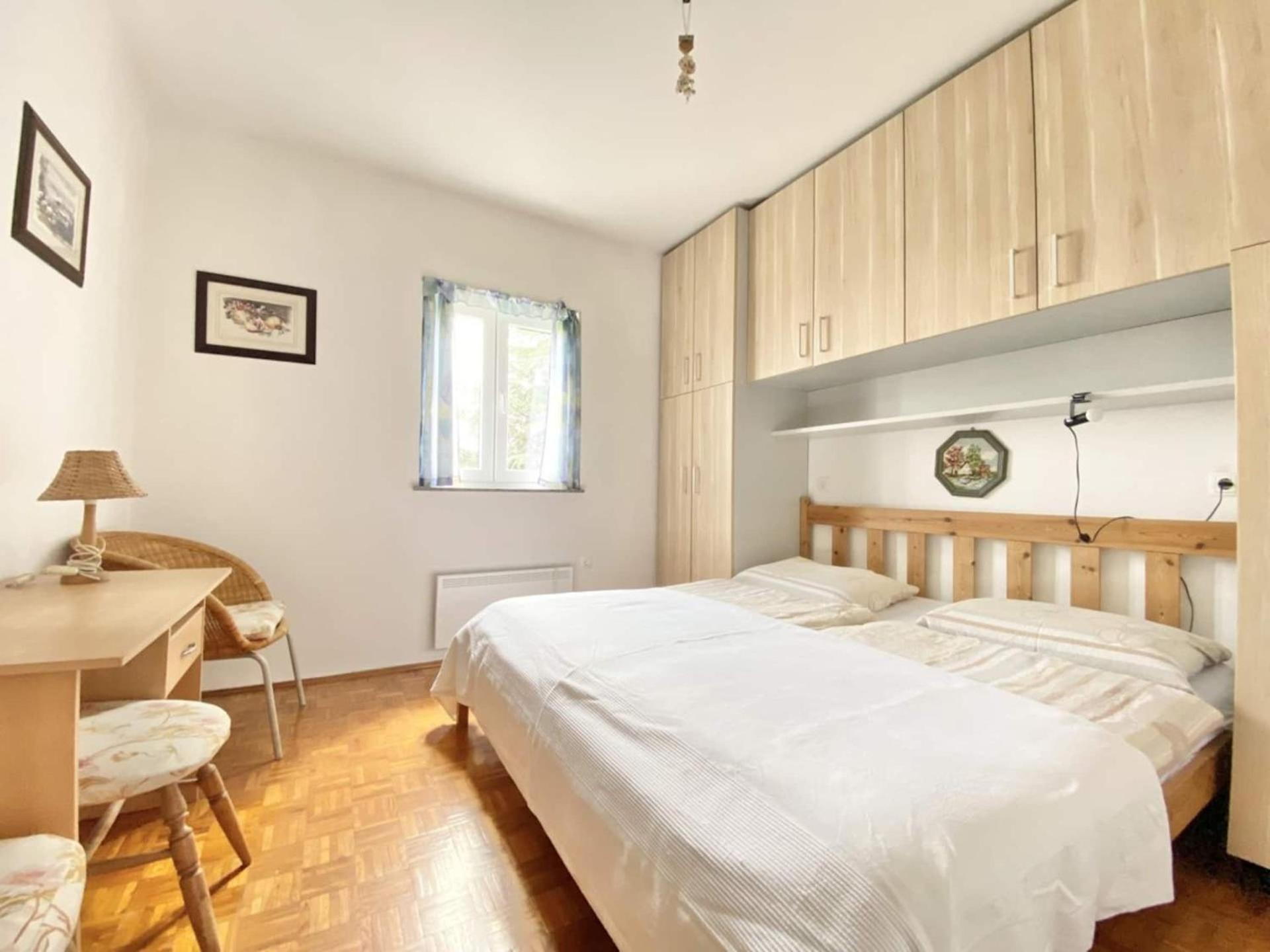Family Apartments Viva Close To The Beach كرك المظهر الخارجي الصورة
